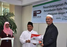 BNI Syariah dan Patuna Tour melakukan perjanjian kerjasama dalam pemanfaatan Kartu Haji dan Umroh Indonesia.